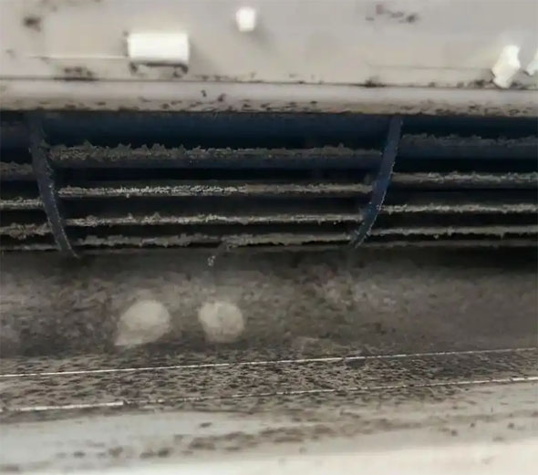 汪清空调吹的风有股烧焦味是怎么回事